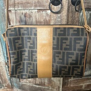 AUTHENTIC VINTAGE FENDI SIGNATURE FF PEQUIN CROSSBODY HANDBAG PURSE TOTE